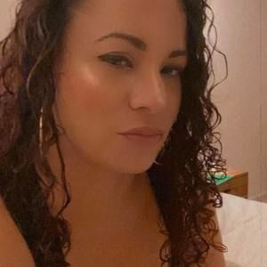 Meet your Posher, Damaris